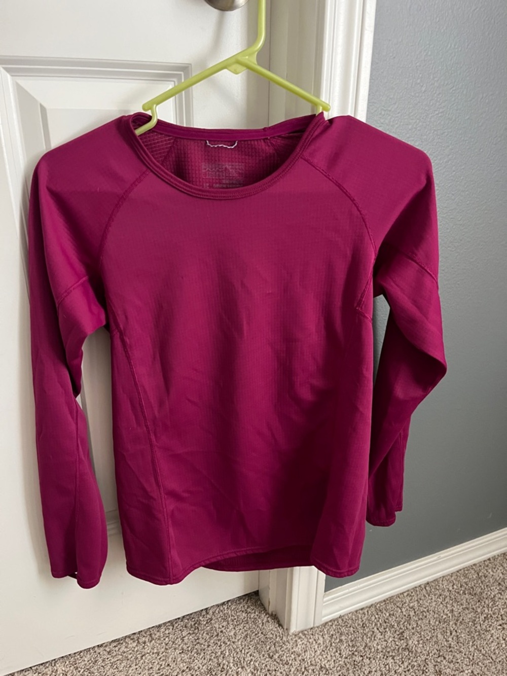 Patagonia mid weight capilene base layer